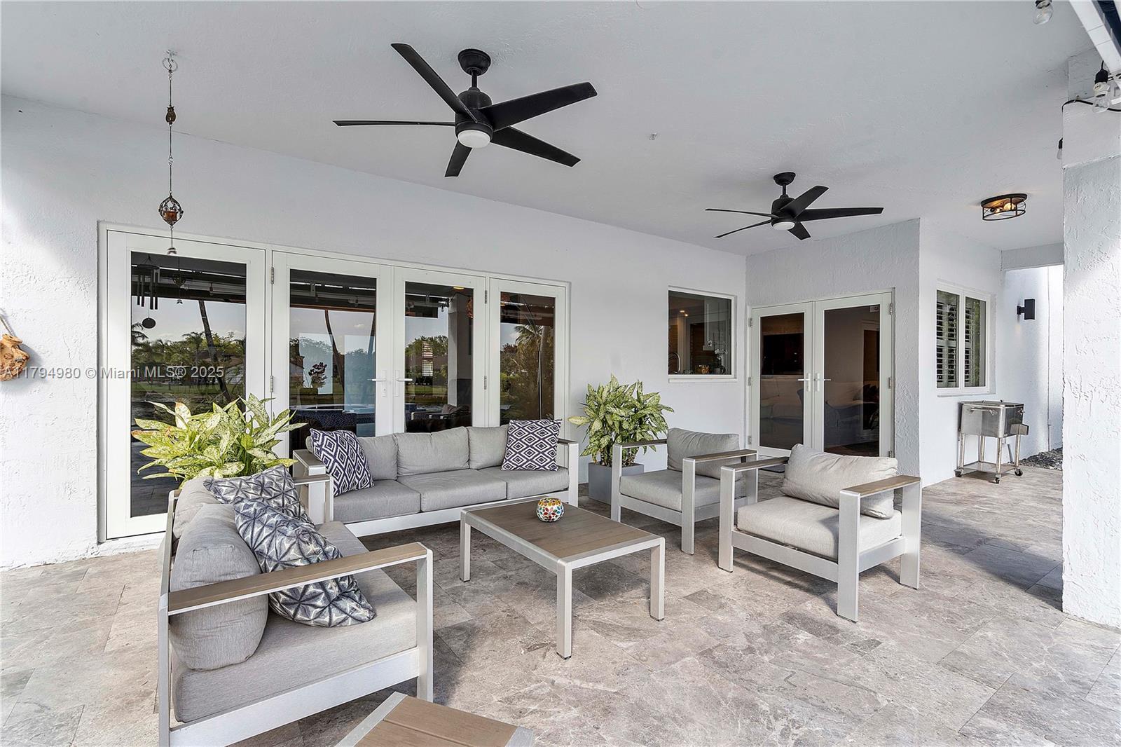 CHAPEL TRAIL REPLAT - Residential