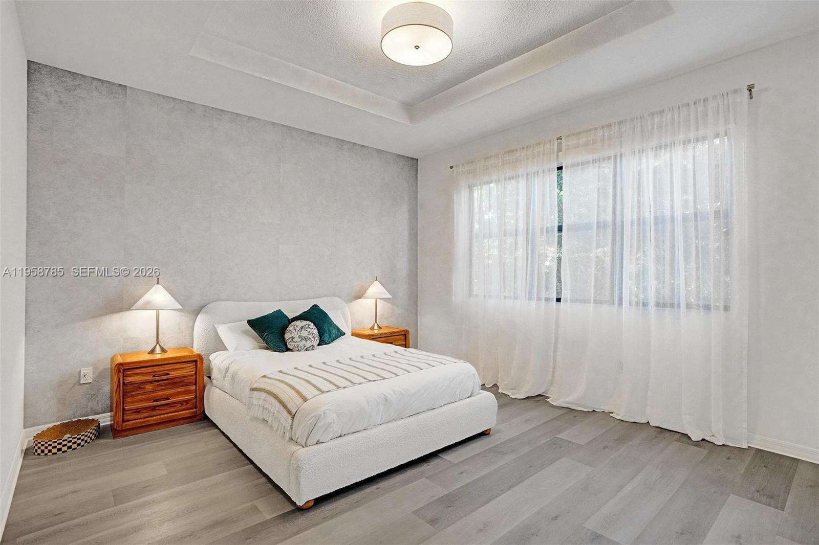 CHAMPION LAKES - Residential Lease