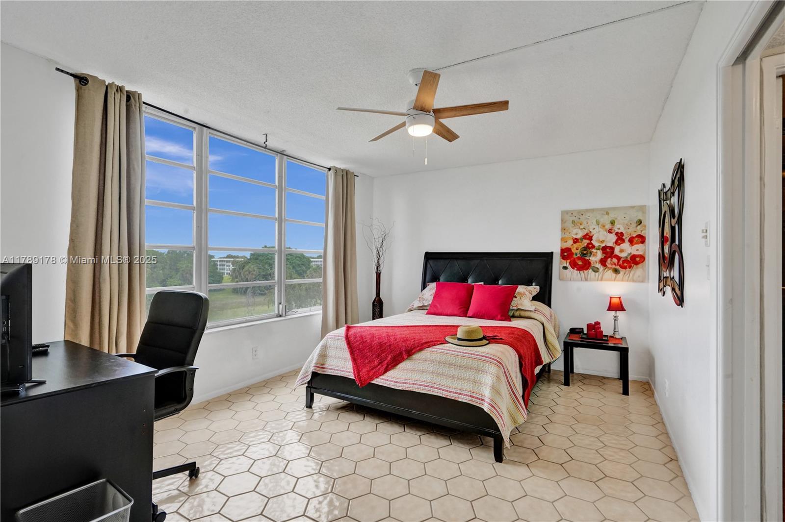 NO 20 PALM-AIRE COUNTRY C - Residential