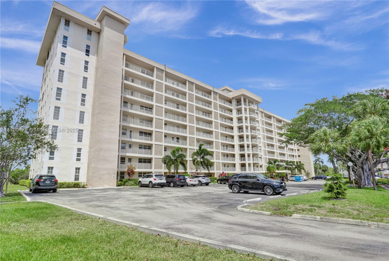 NO 20 PALM-AIRE COUNTRY C - Residential