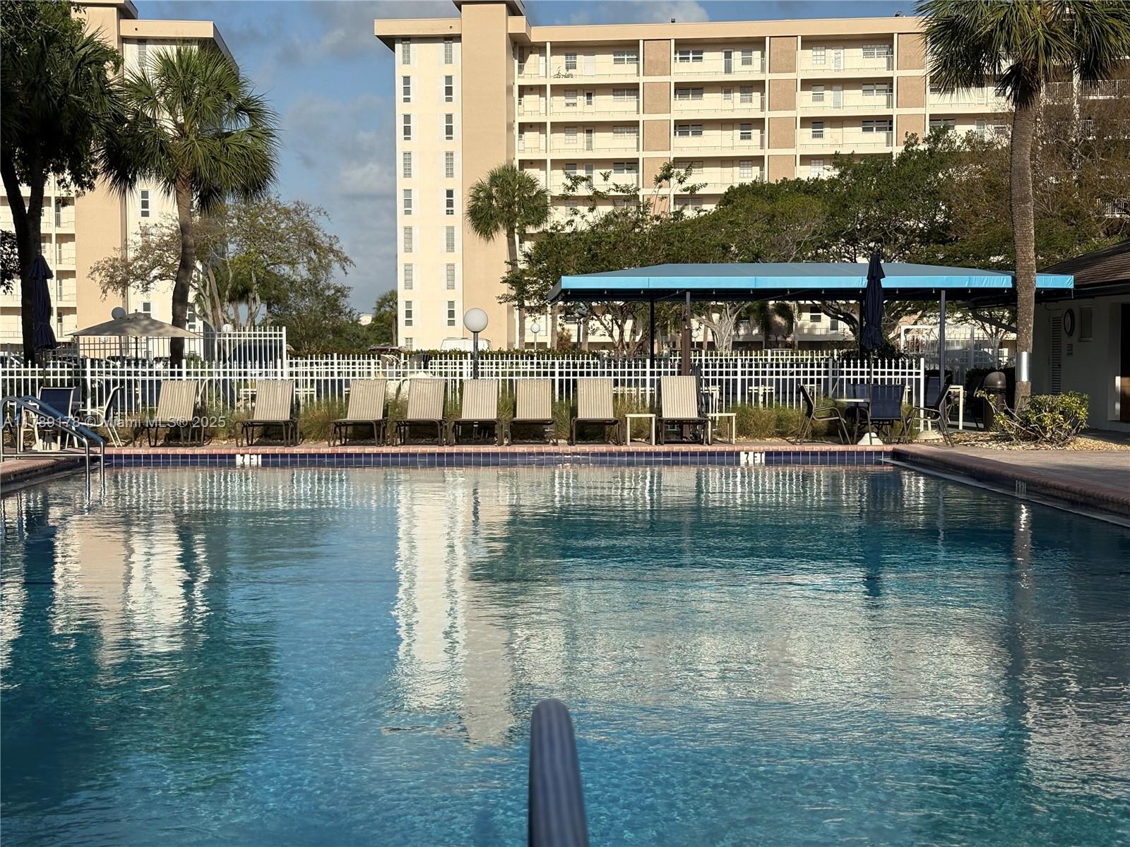 NO 20 PALM-AIRE COUNTRY C - Residential