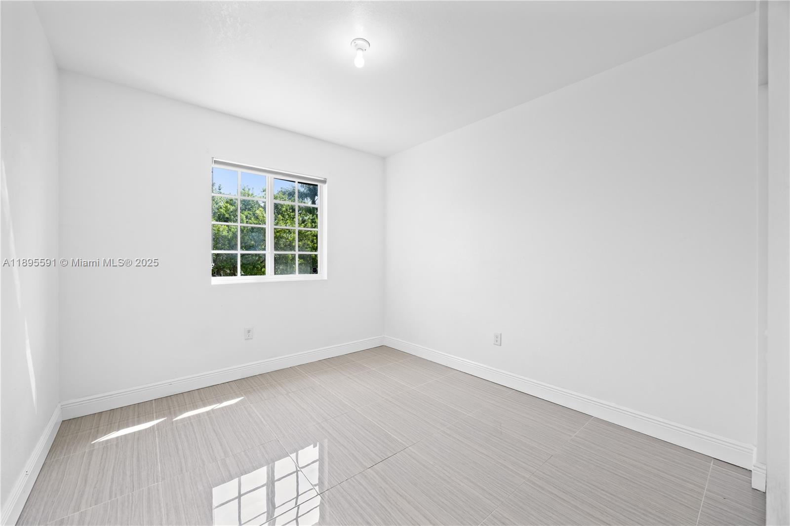 WALDEN TOWNHOMES - Residential
