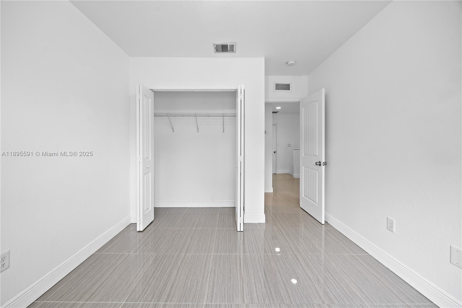 WALDEN TOWNHOMES - Residential