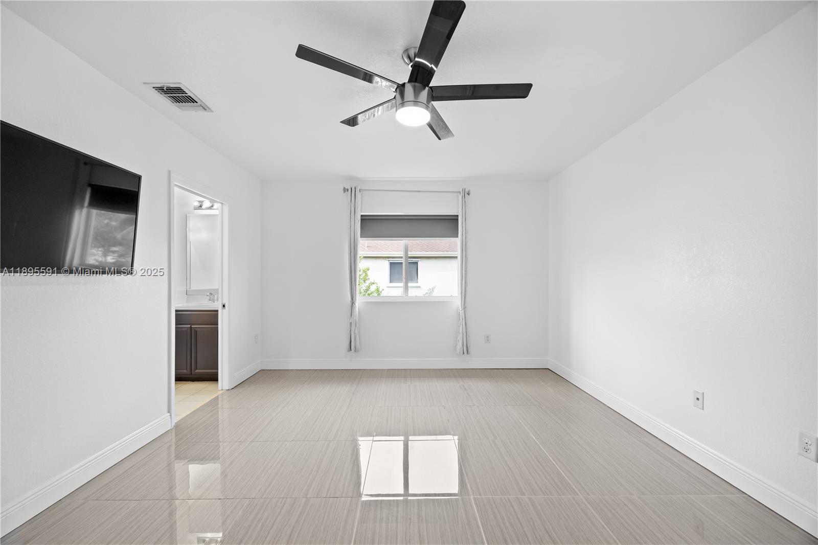 WALDEN TOWNHOMES - Residential
