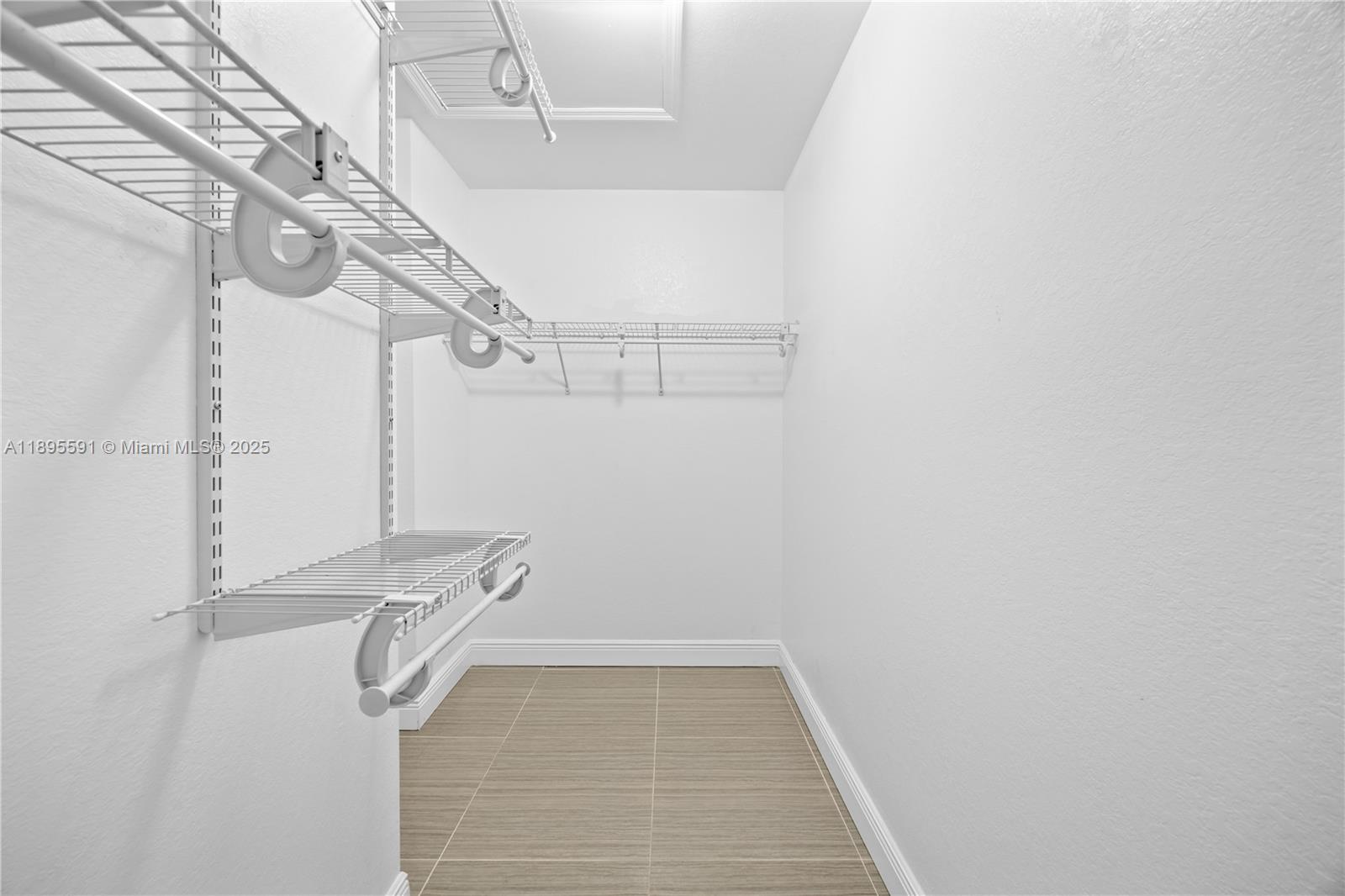 WALDEN TOWNHOMES - Residential