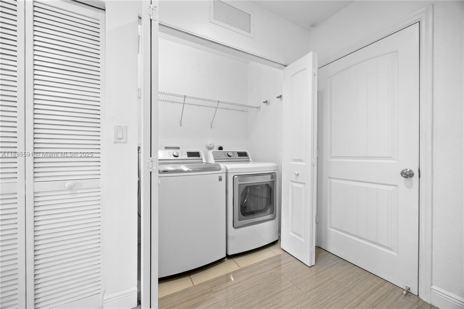 WALDEN TOWNHOMES - Residential
