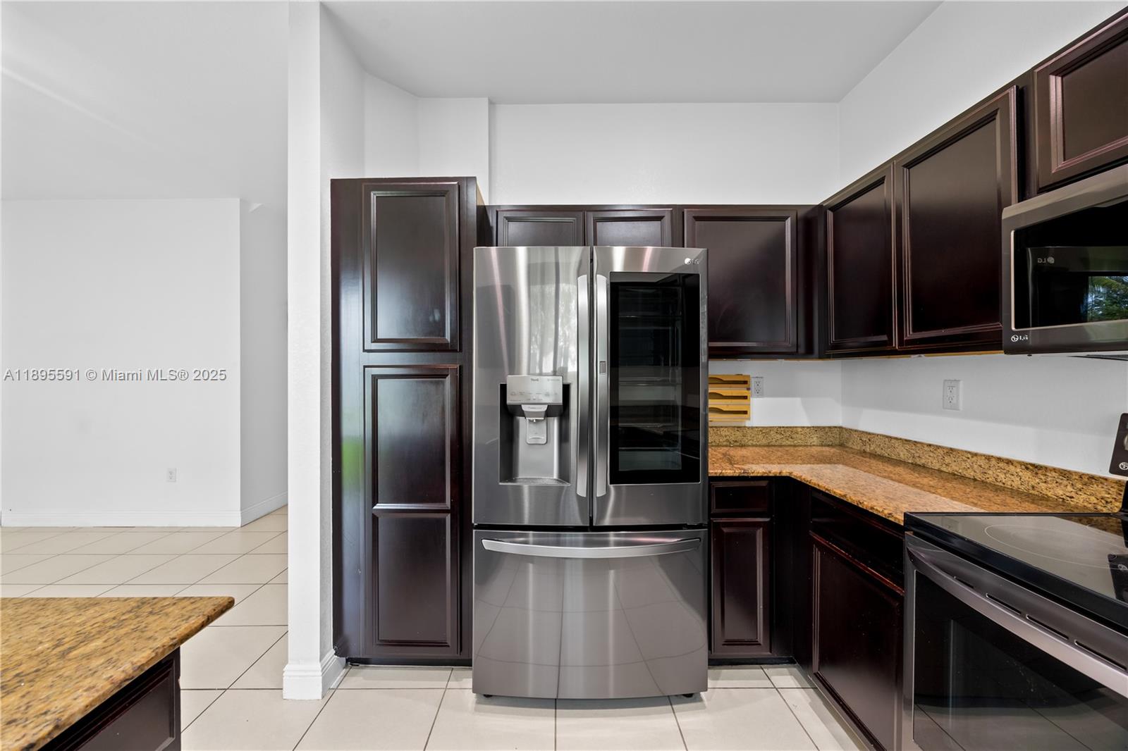 WALDEN TOWNHOMES - Residential