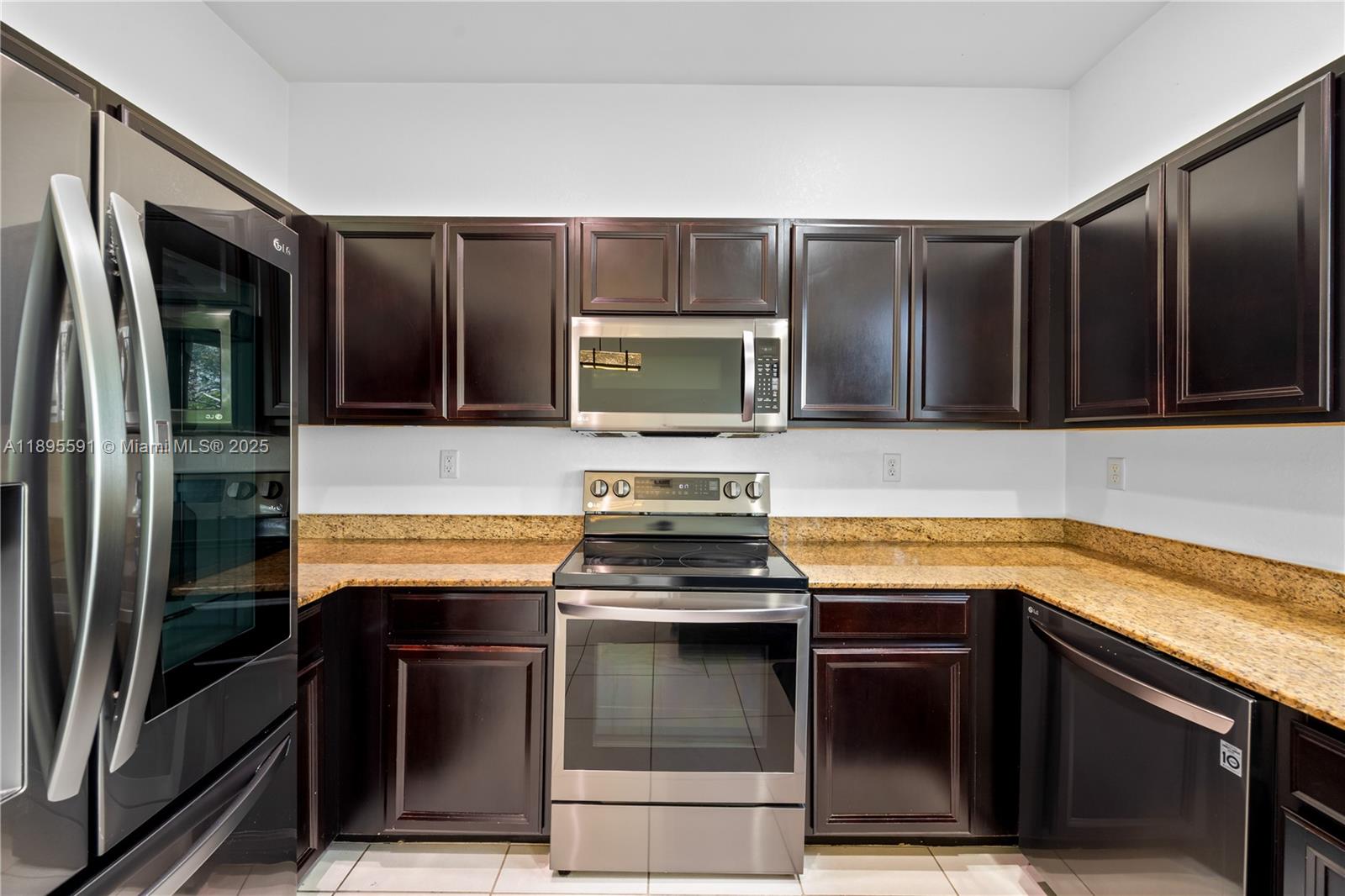 WALDEN TOWNHOMES - Residential