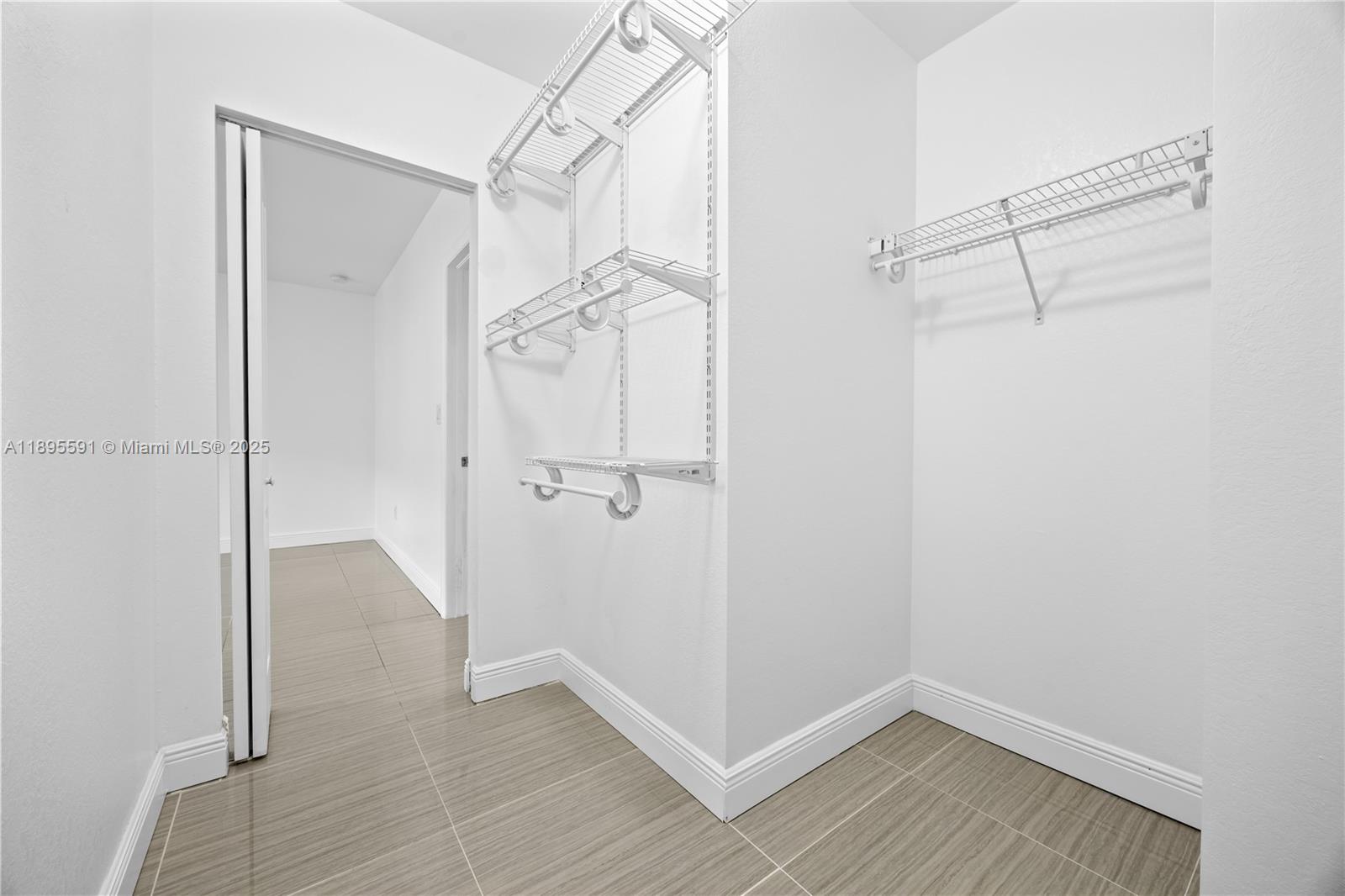 WALDEN TOWNHOMES - Residential