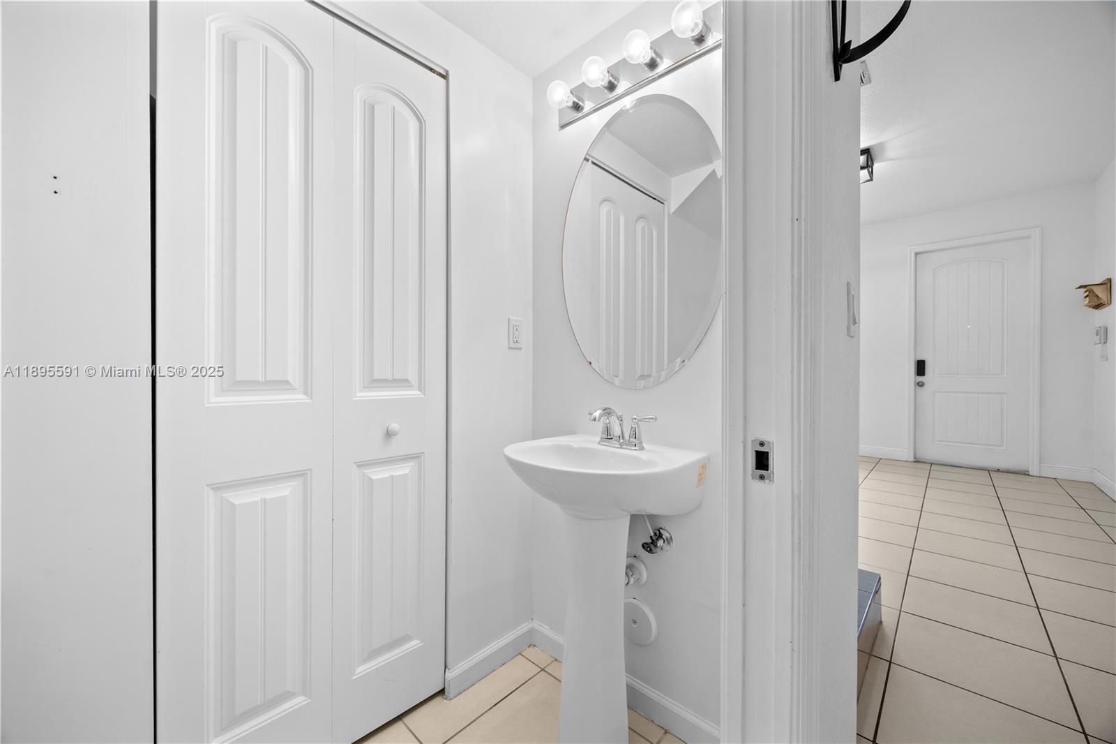 WALDEN TOWNHOMES - Residential