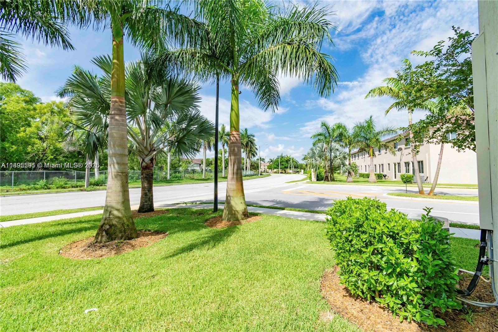 WALDEN TOWNHOMES - Residential