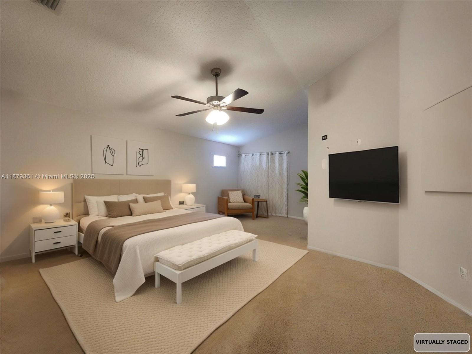 HAMPTON LAKES - Residential