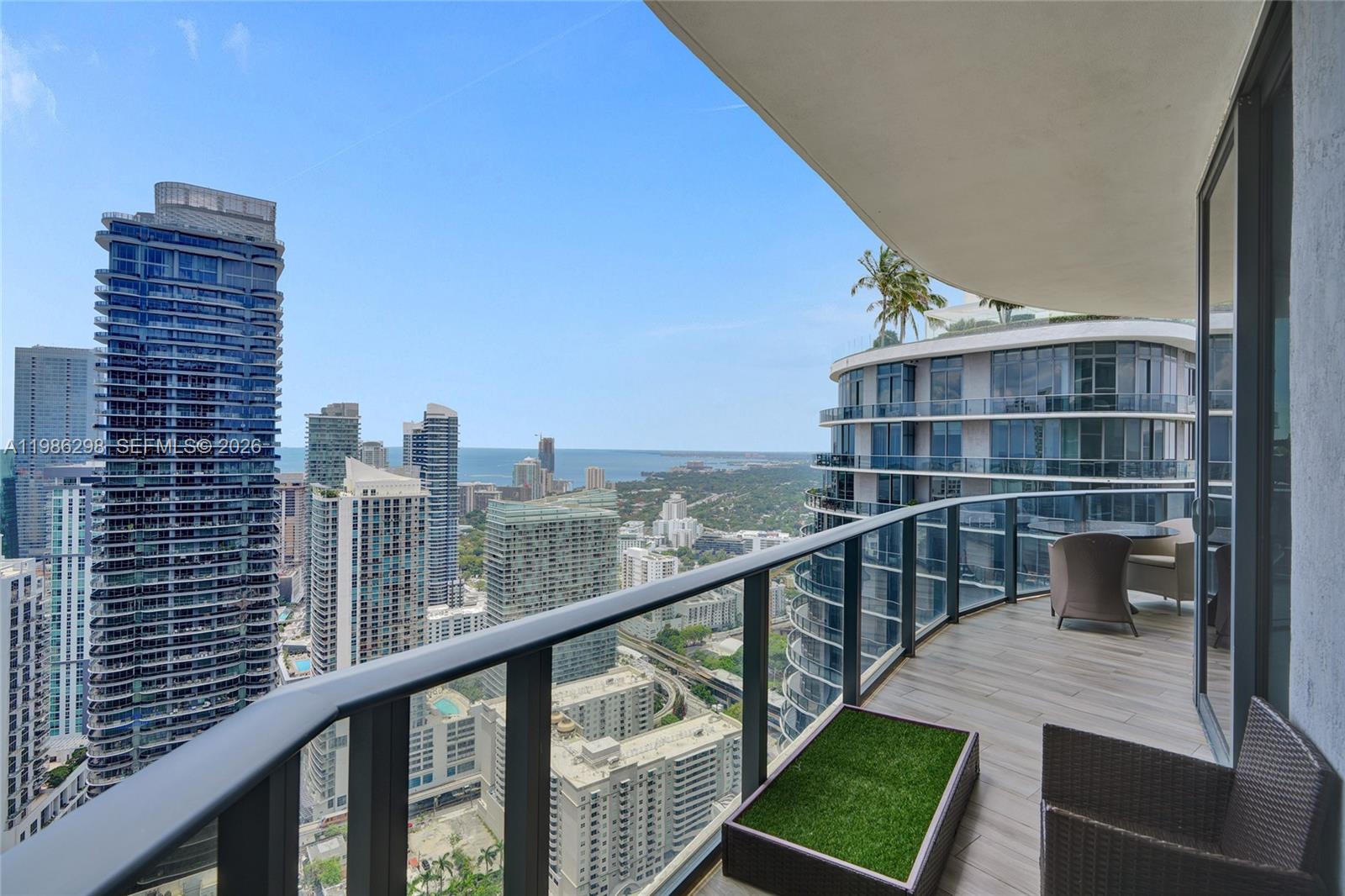 801 SMA RESIDENCES CONDO - Residential Lease