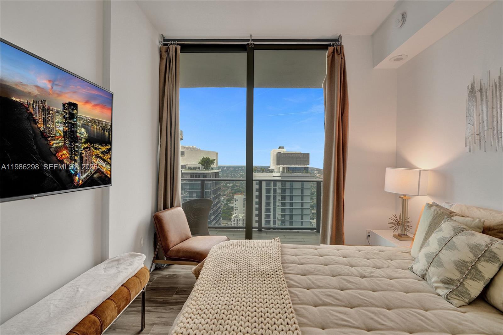 801 SMA RESIDENCES CONDO - Residential Lease