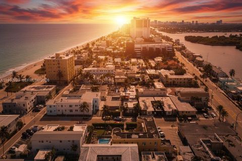 322 Oklahoma St Hollywood FL 33019