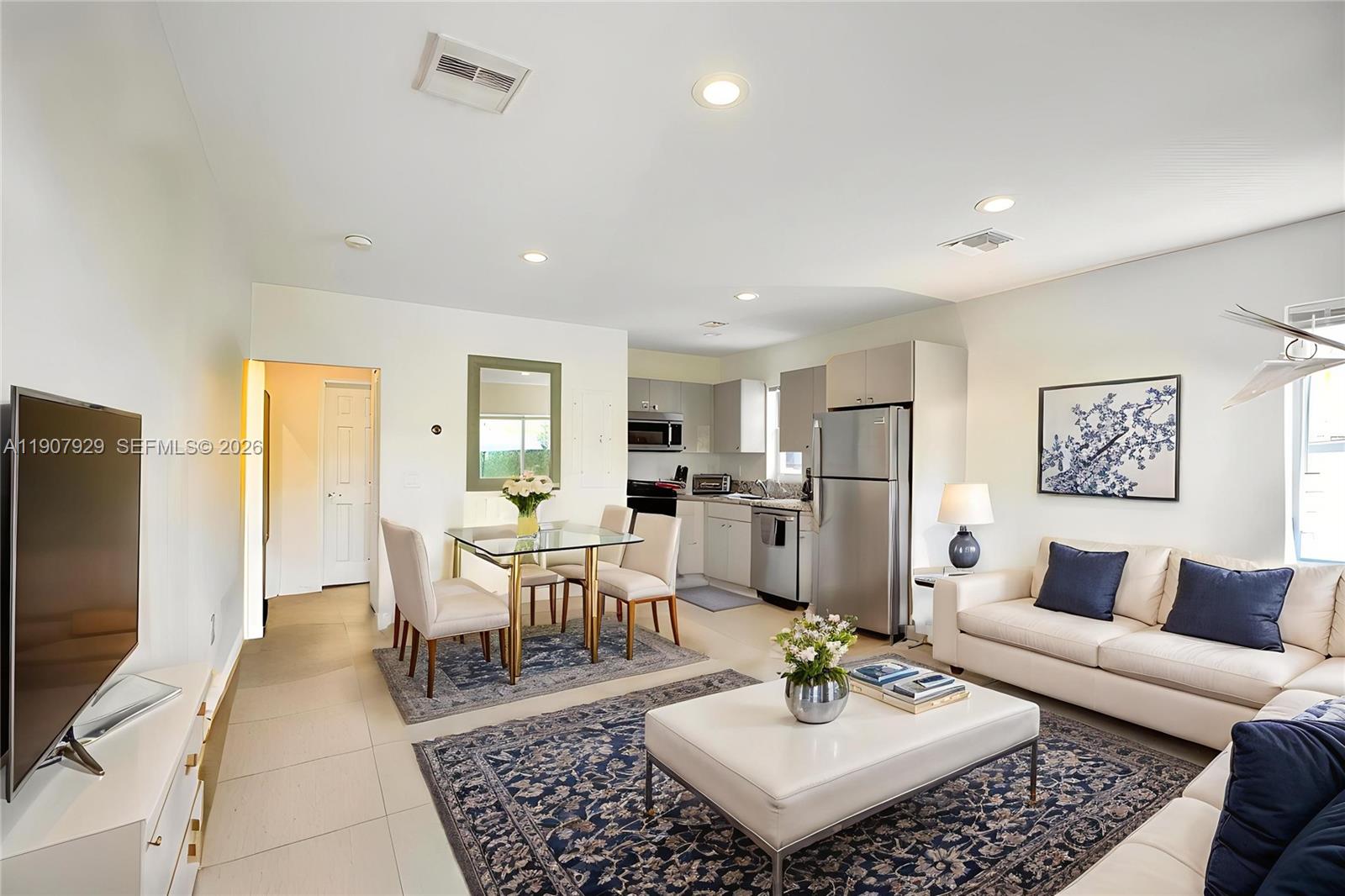 HOLLYWOOD BEACH FIRST ADD - Residential Income