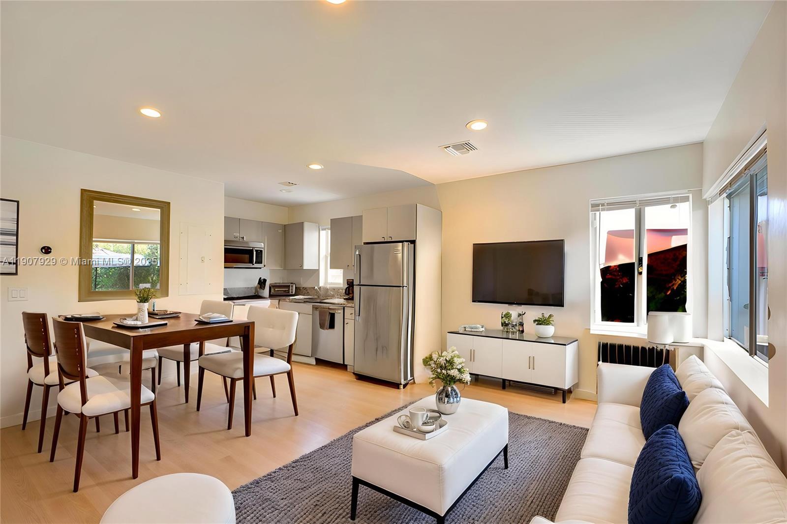 HOLLYWOOD BEACH FIRST ADD - Residential Income