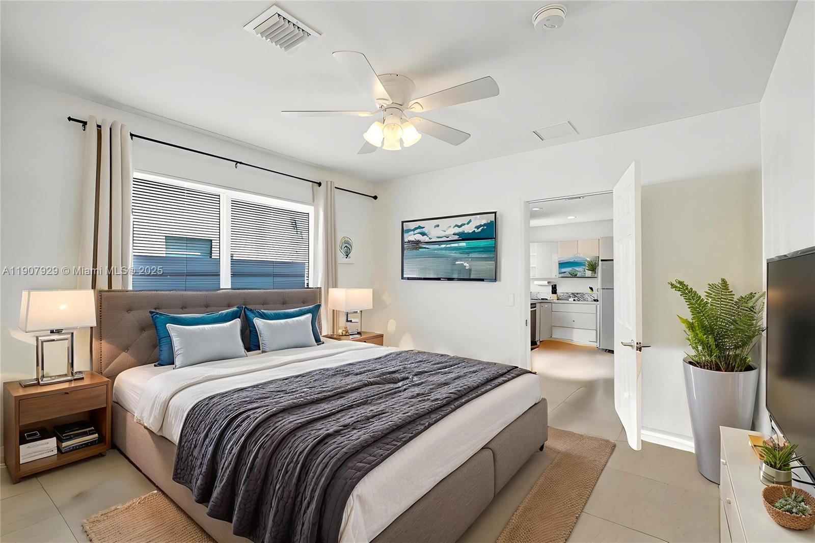 HOLLYWOOD BEACH FIRST ADD - Residential Income