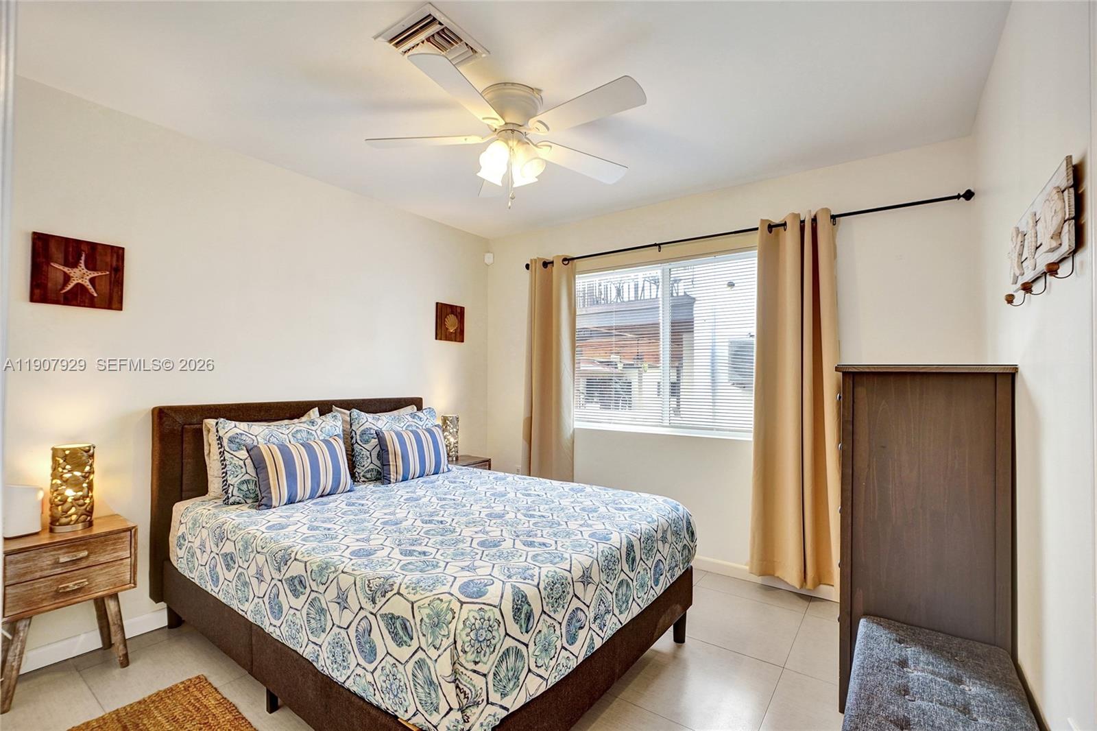 HOLLYWOOD BEACH FIRST ADD - Residential Income