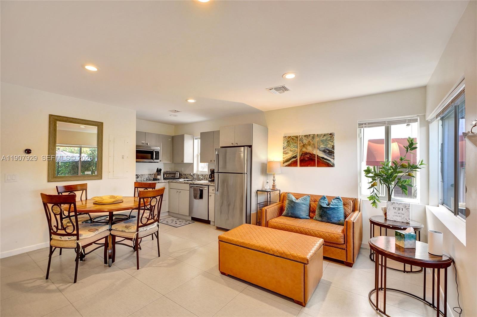 HOLLYWOOD BEACH FIRST ADD - Residential Income