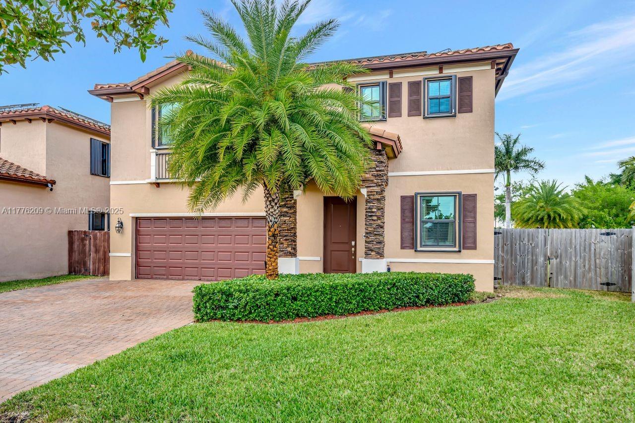 2745 Se 1st St, Homestead, Miami-Dade County, Florida - 4 Bedrooms  
3 Bathrooms - 