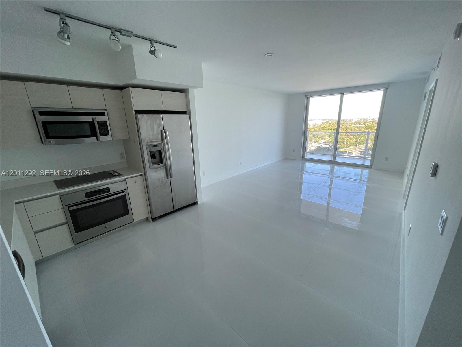4250 Biscayne Blvd 1104