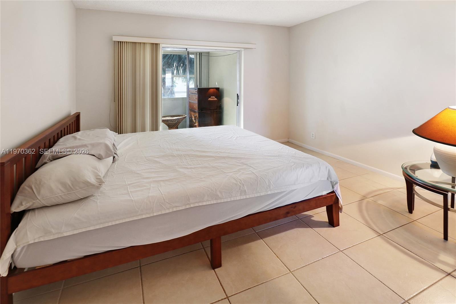 ORIOLE GARDENS TWO 53 CON - Residential