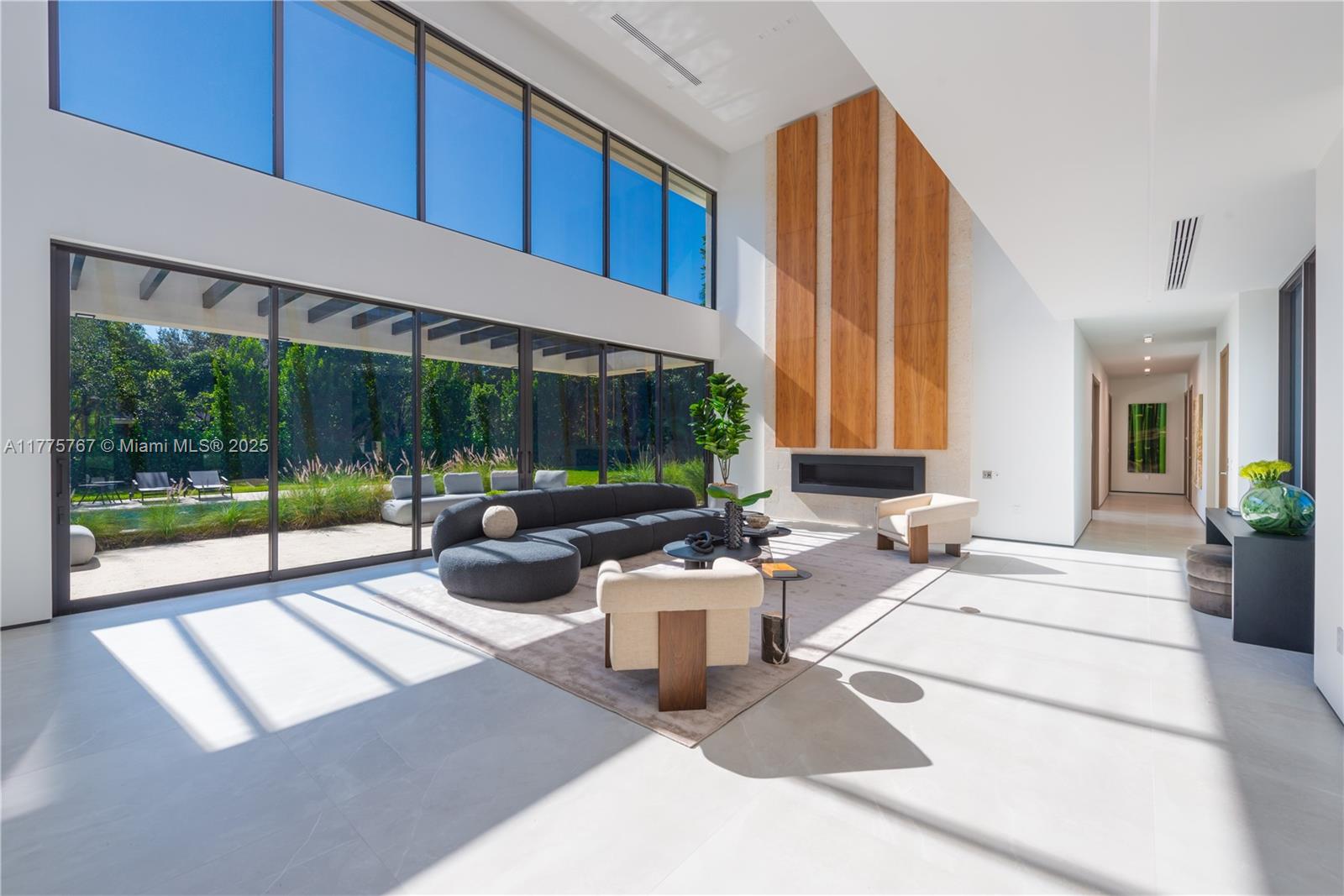 PINE ACRES ESTS - Residential