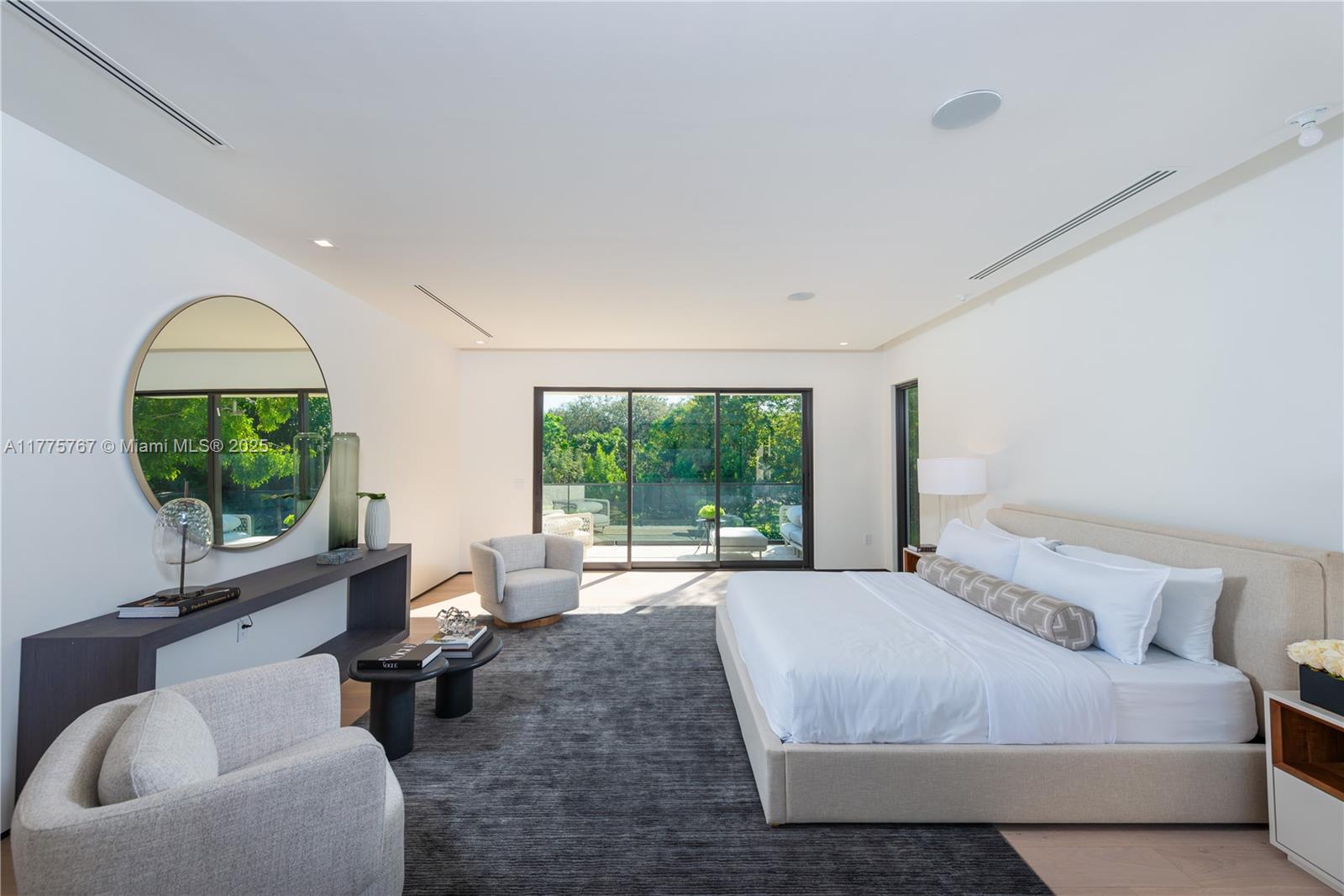 PINE ACRES ESTS - Residential