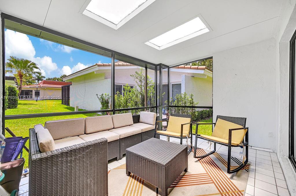 EMERALD GREEN SECTION THR - Residential