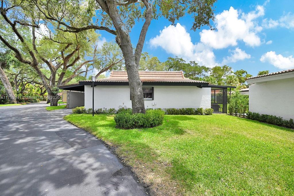 EMERALD GREEN SECTION THR - Residential