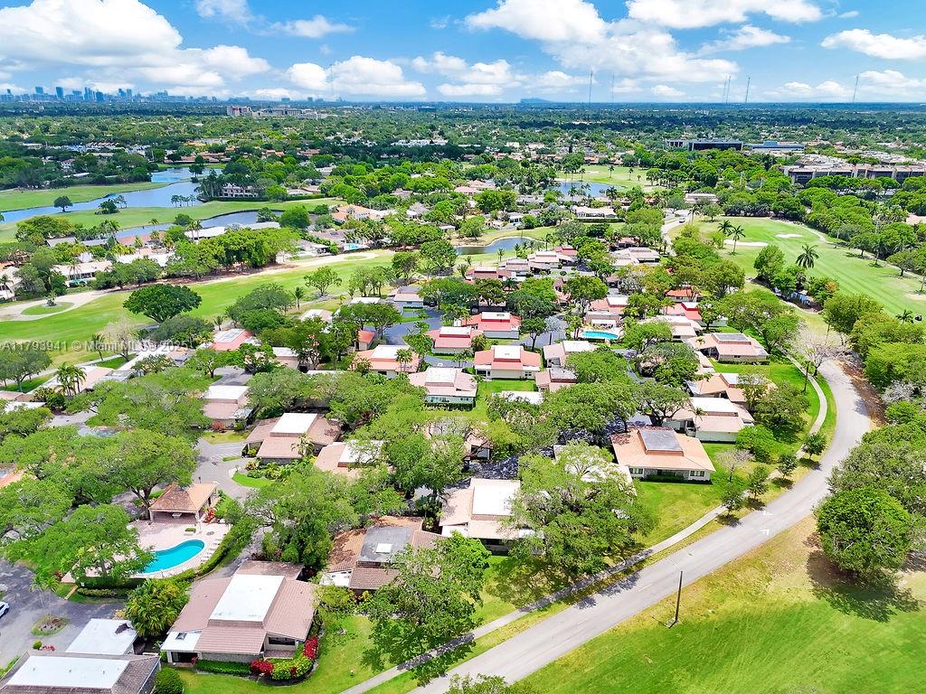 EMERALD GREEN SECTION THR - Residential