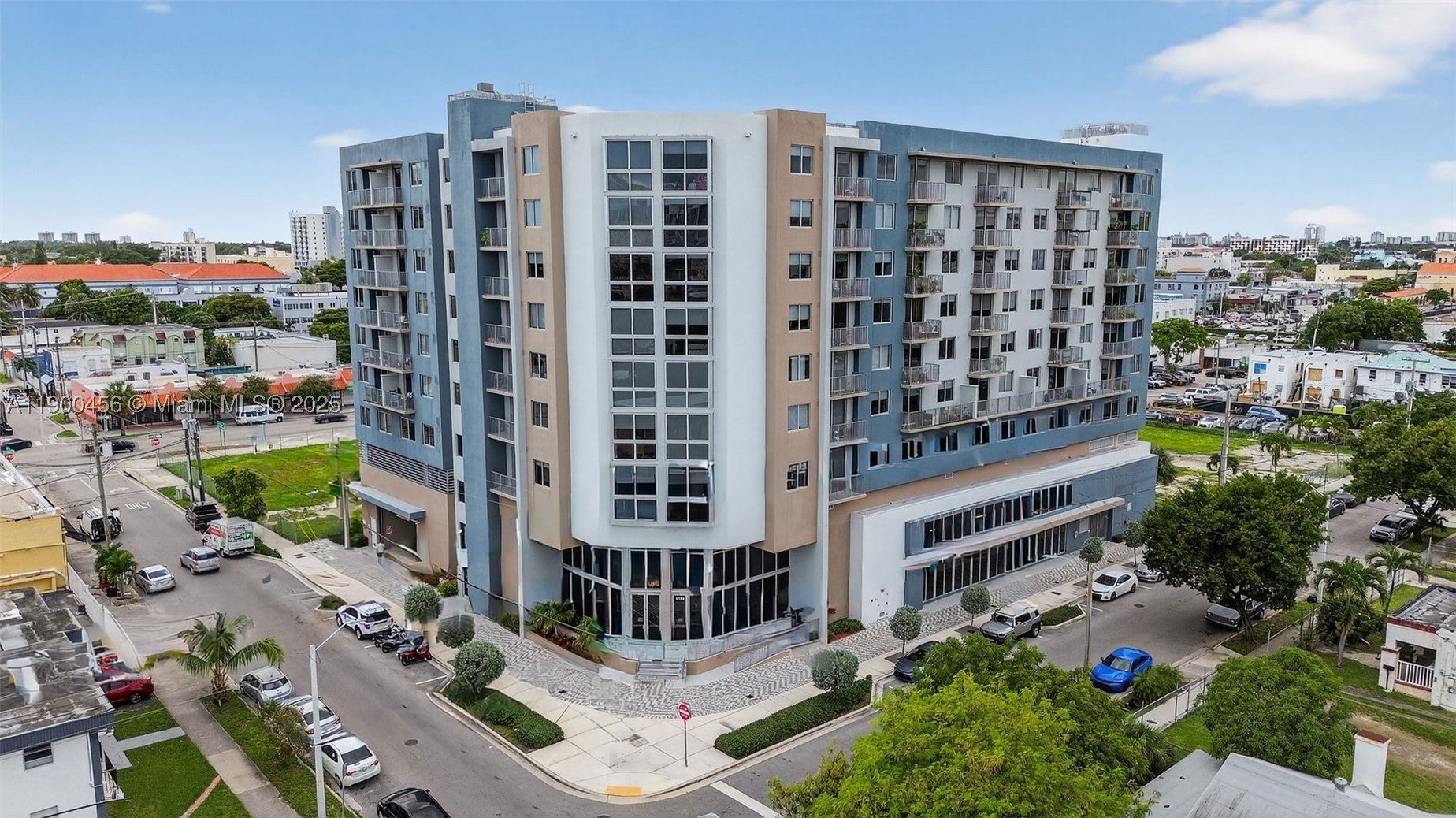 1110 NW 1 ST 705