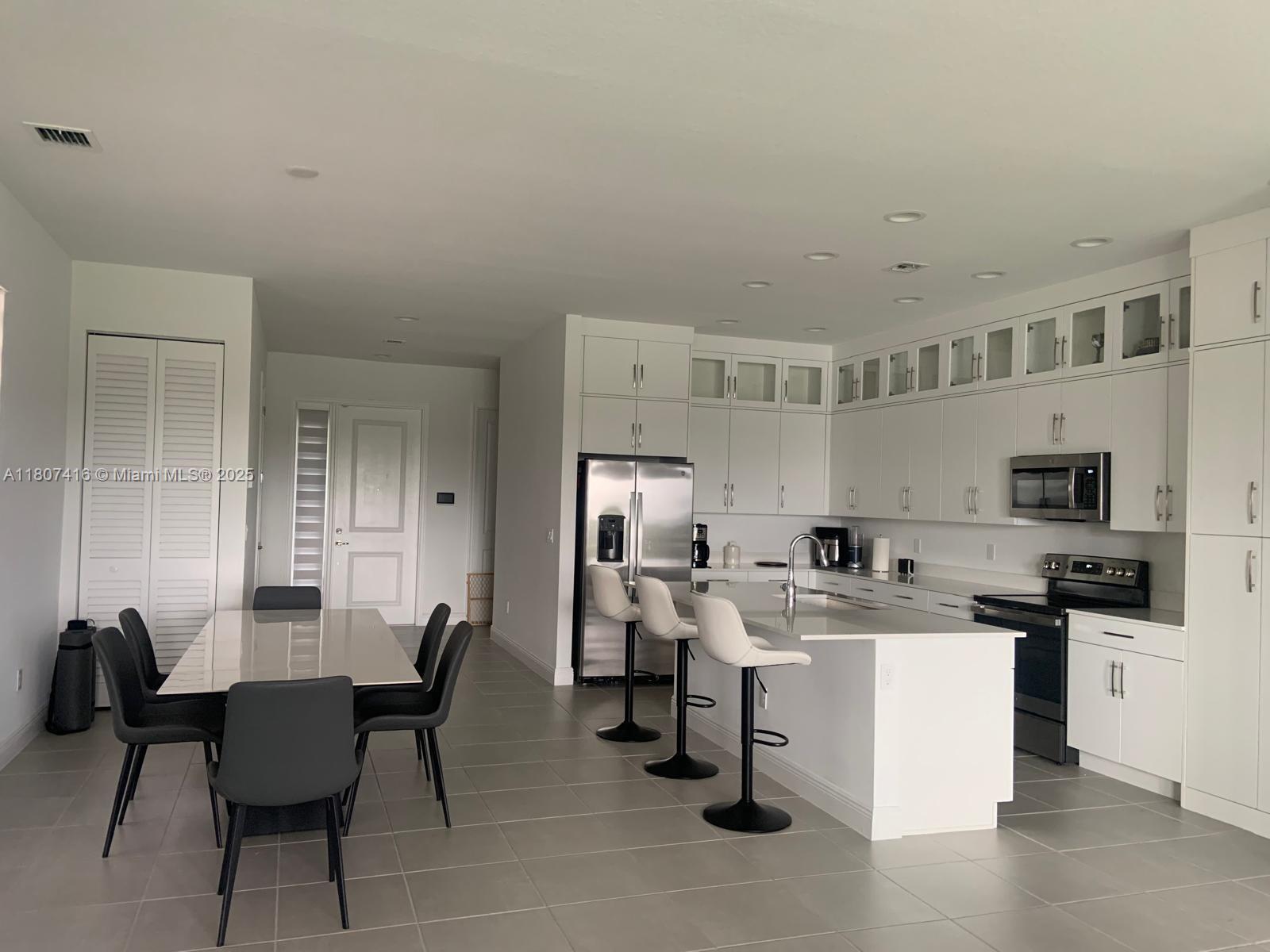 SKY COVE SOUTH PHASE 1 B - Residential