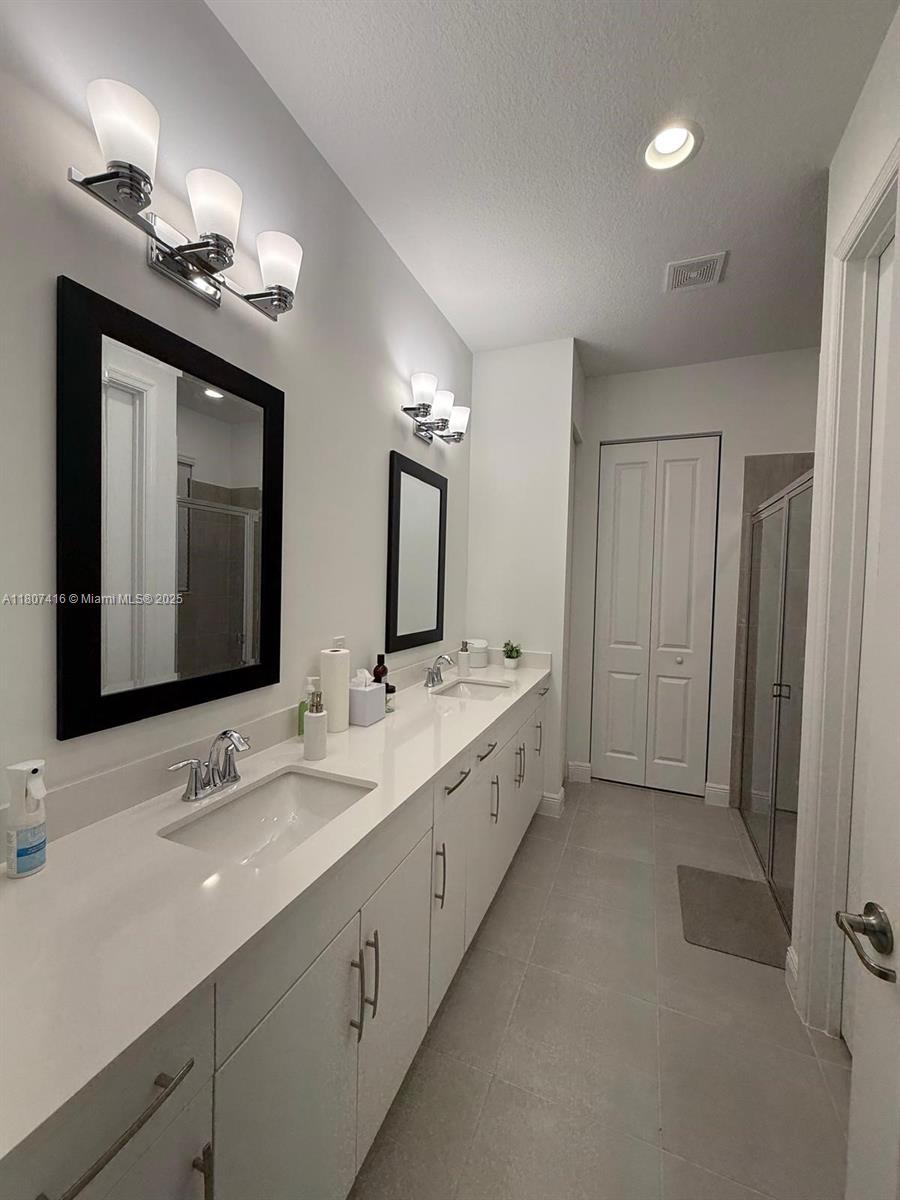 SKY COVE SOUTH PHASE 1 B - Residential
