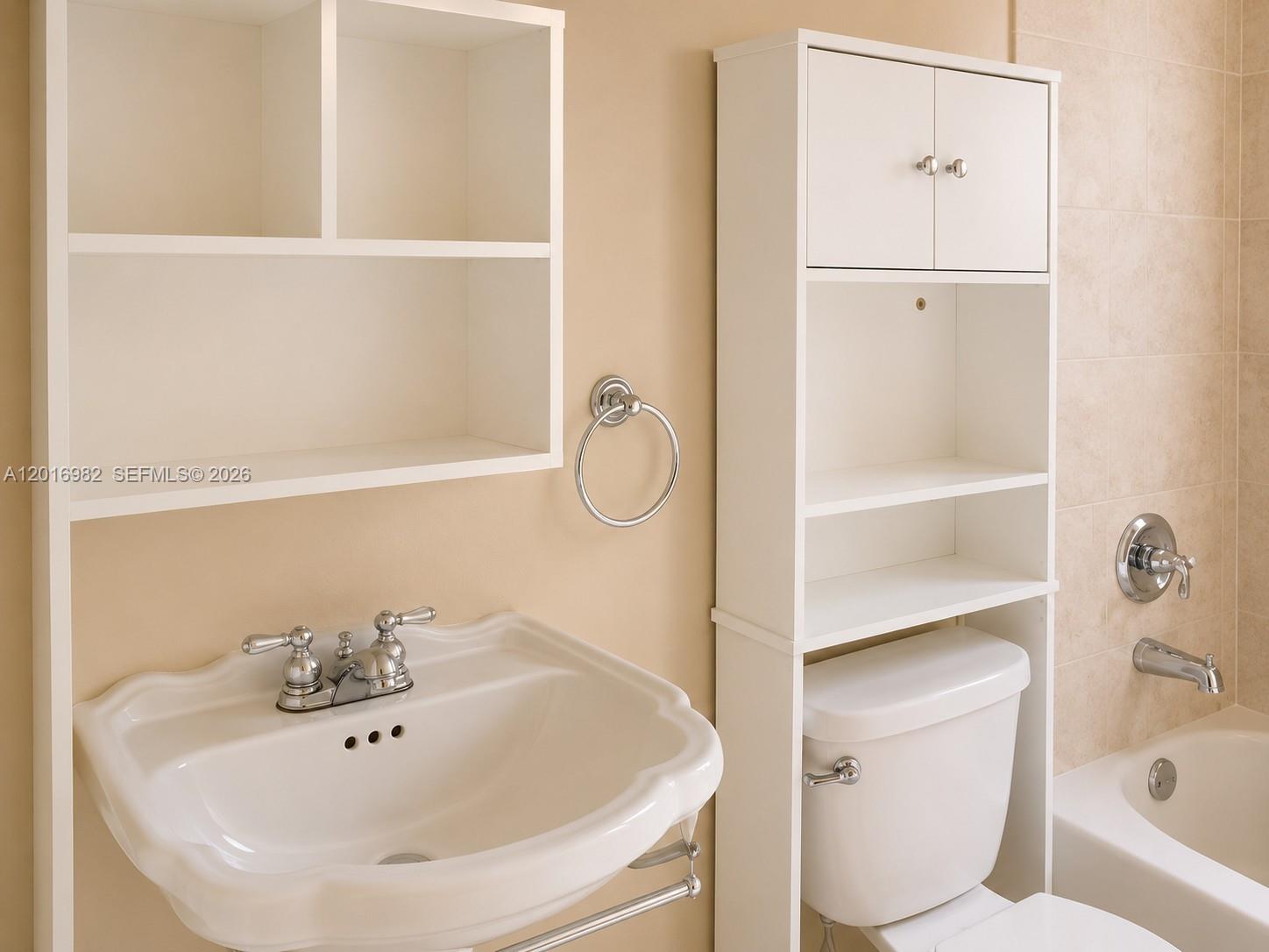 THE HORIZONS WEST CONDO # - Residential