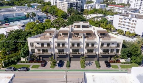 Photo of 9201 W Bay Harbor Dr, Bay Harbor Islands, FL 33154 (MLS # A12018563)