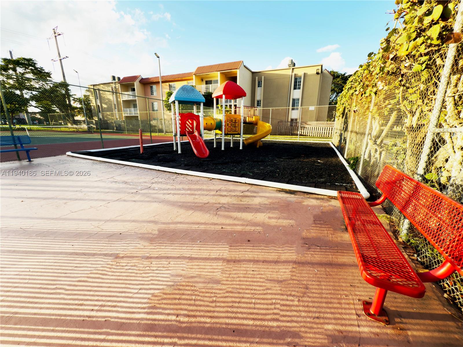 DORAL GARDENS II CONDO - Residential