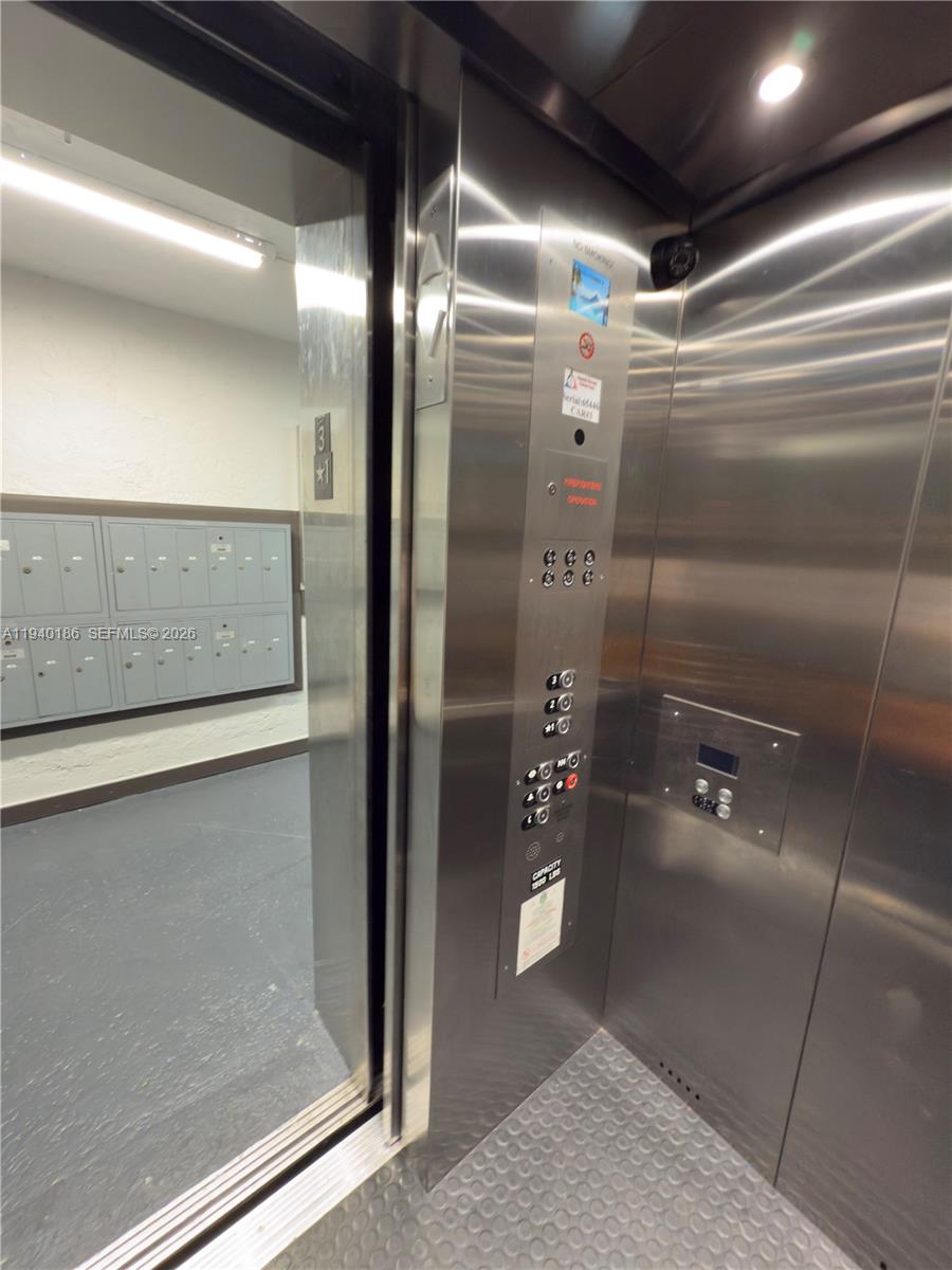 DORAL GARDENS II CONDO - Residential