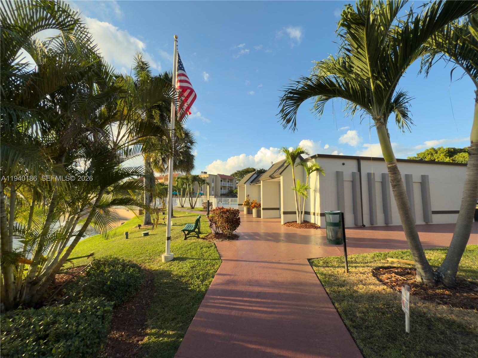 DORAL GARDENS II CONDO - Residential