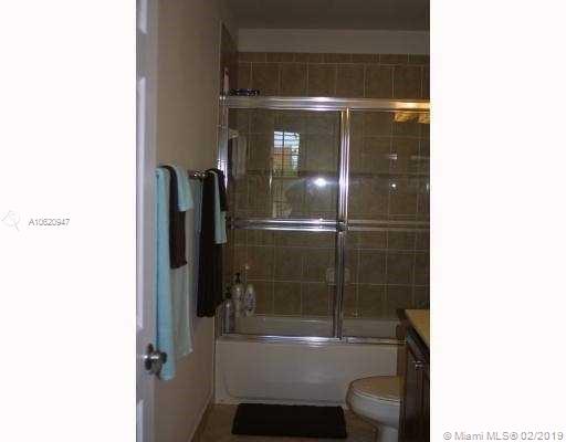 ROYAL WOODS CONDO - Residential