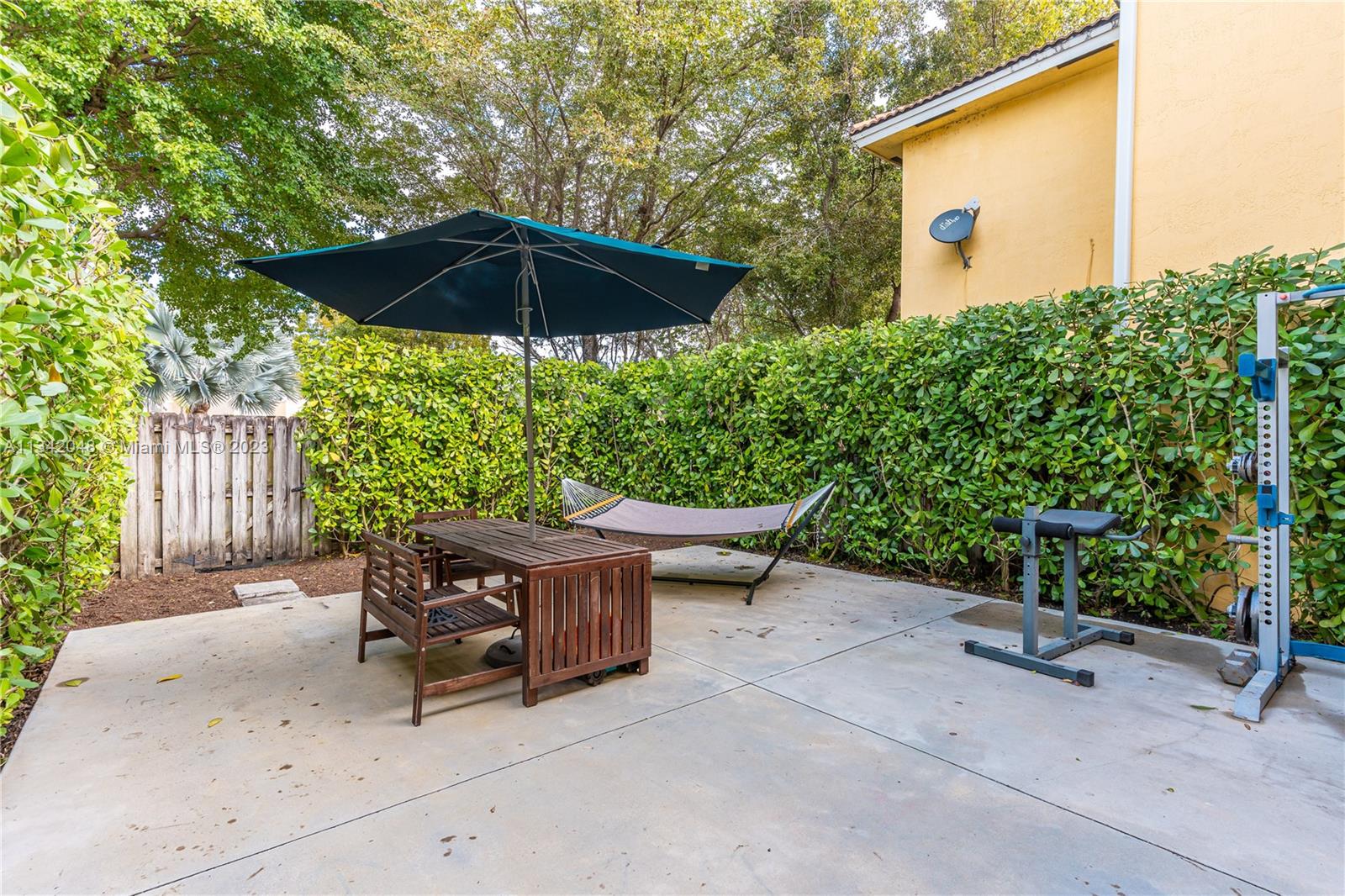 Photo 5 of 35 of 13221 SW 142nd Ter 13221 townhome