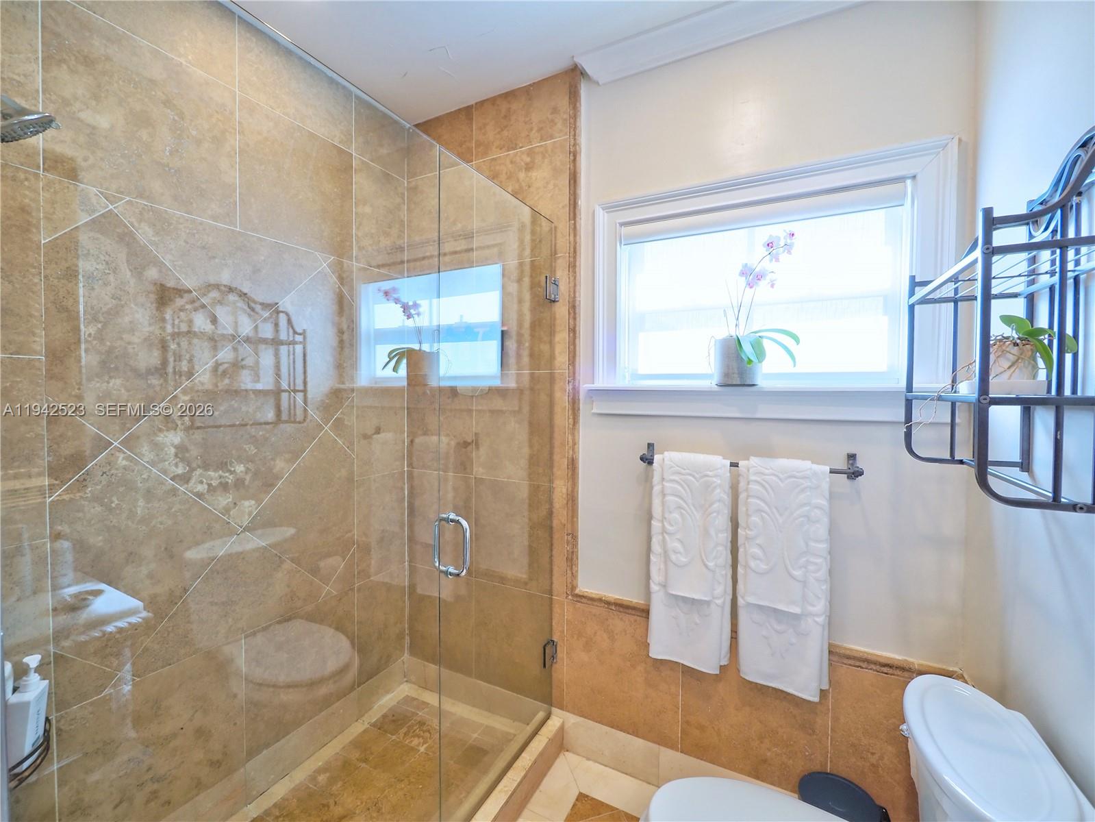 CORAL GABLES SEC E - Residential