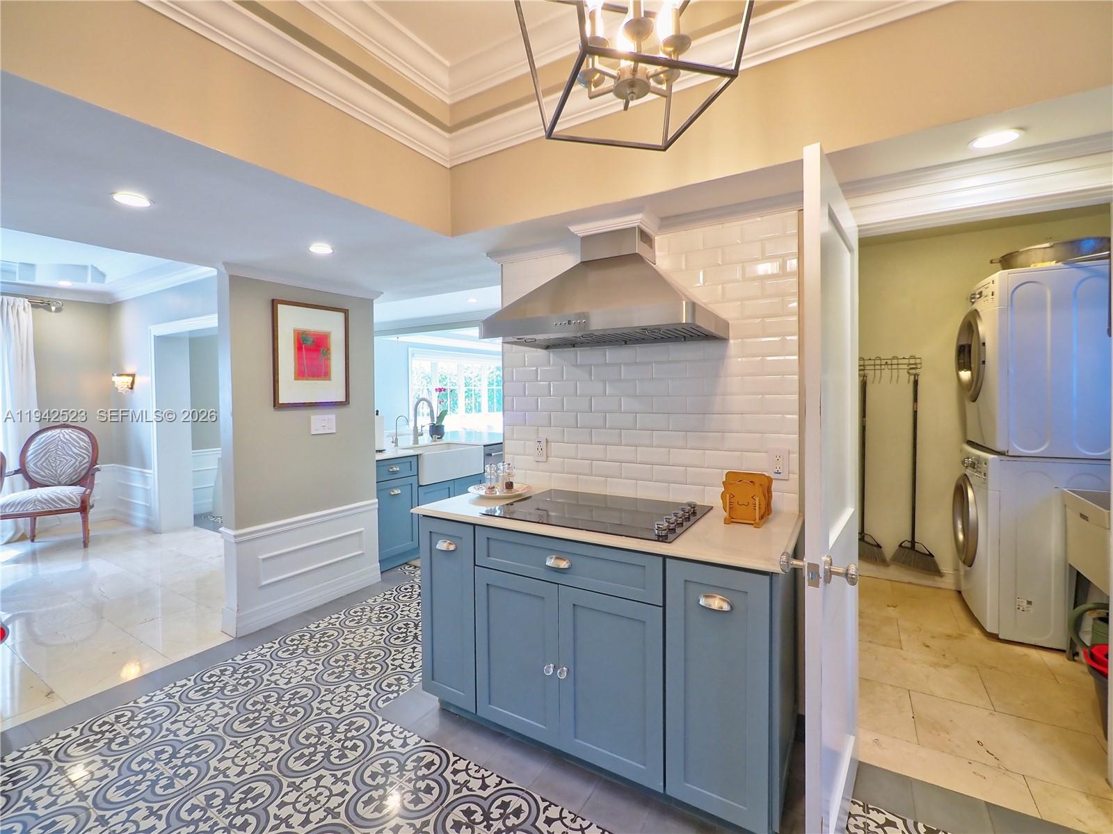 CORAL GABLES SEC E - Residential