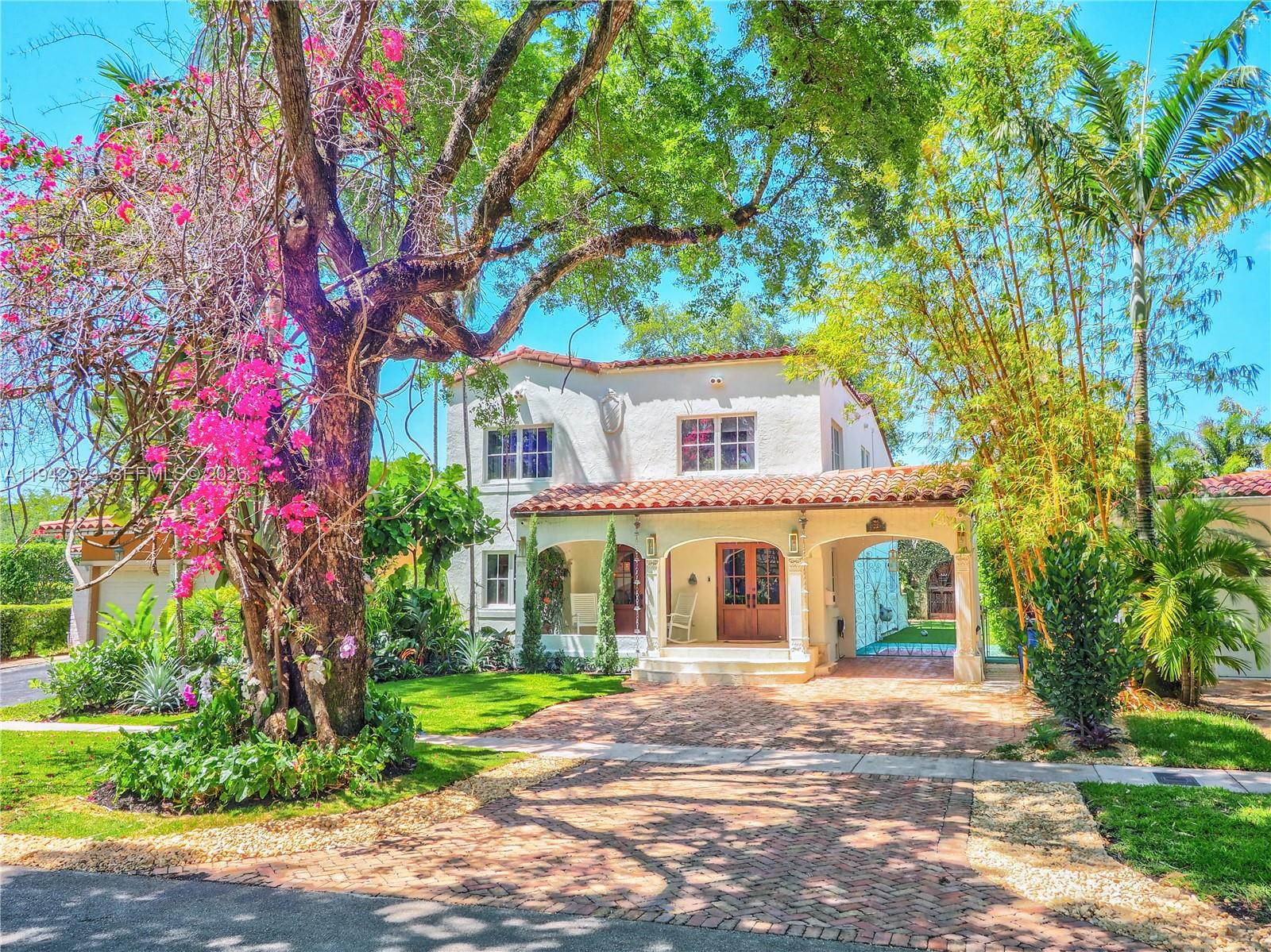 CORAL GABLES SEC E - Residential