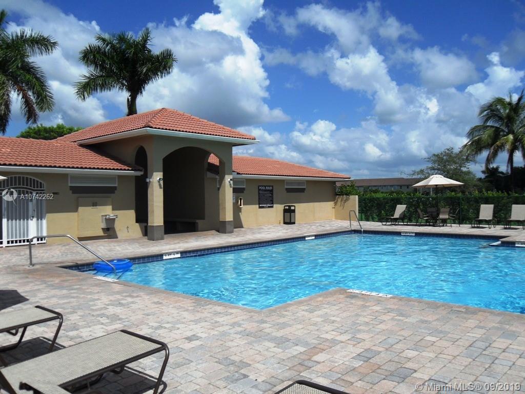 TOWNGATE NORTH - Residential Lease