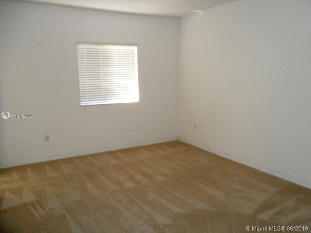 TOWNGATE NORTH - Residential Lease