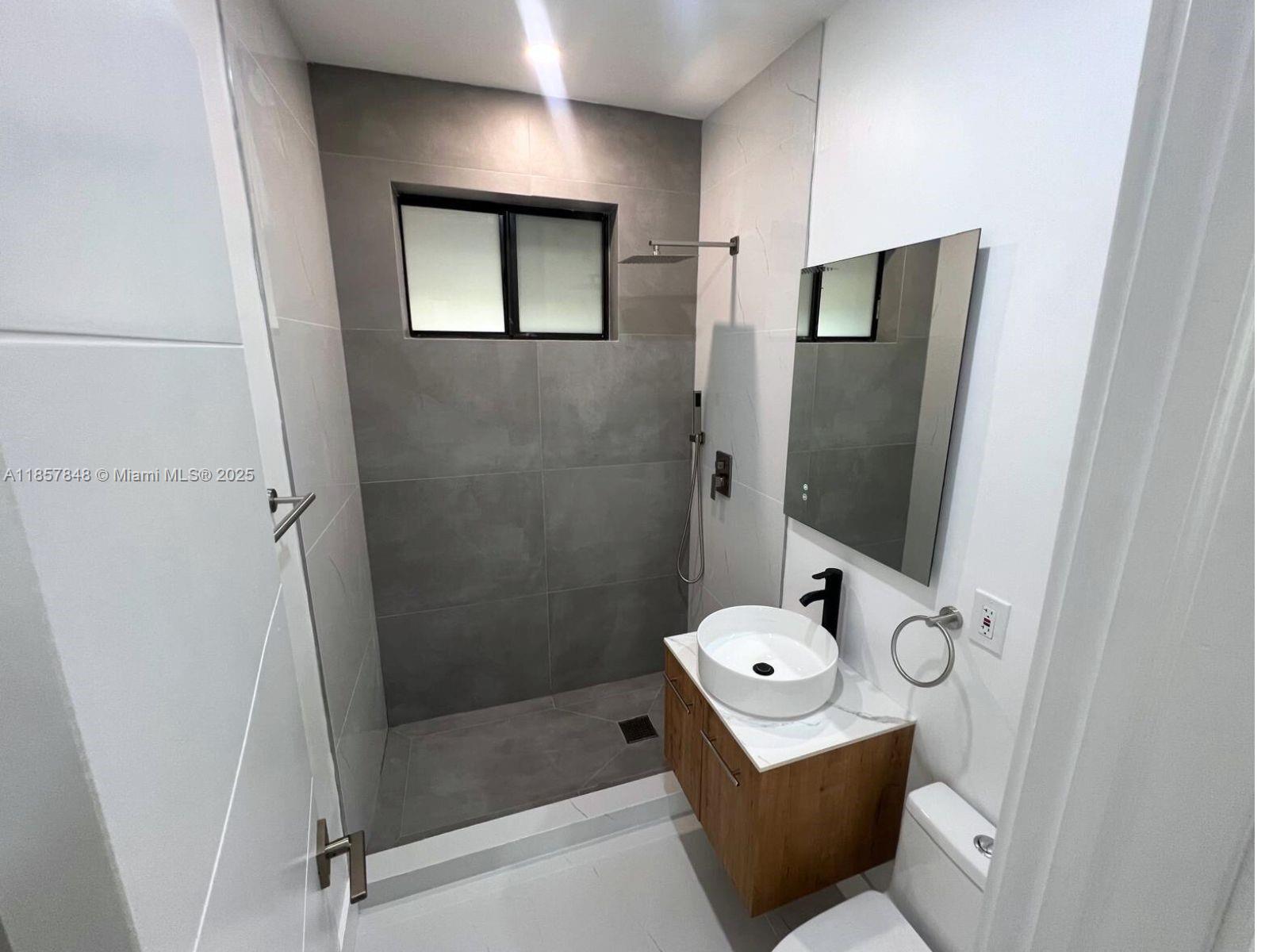 WEST END PARK AMD PL - Residential Income