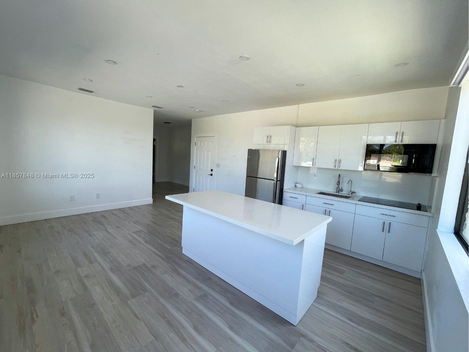 WEST END PARK AMD PL - Residential Income