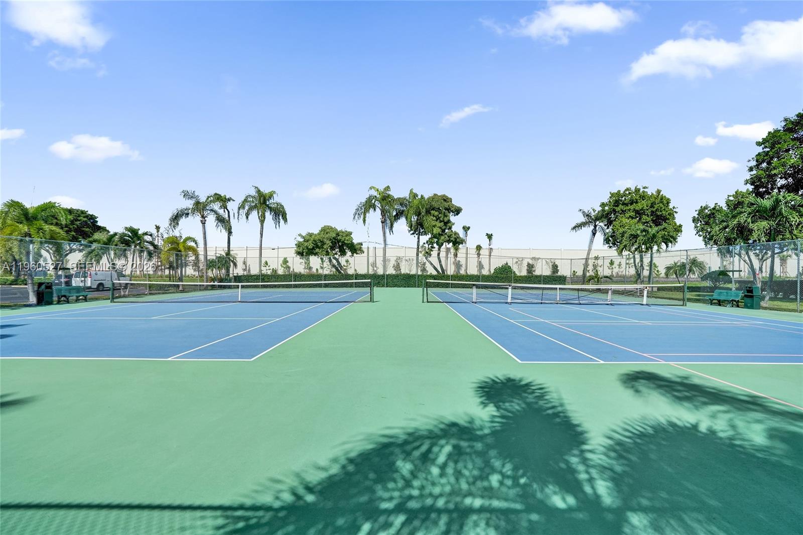 CYPRESS BEND CONDOMINIUM - Residential